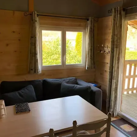 Camping La Mare Aux Fees Κάμπινγκ Roquefeuil