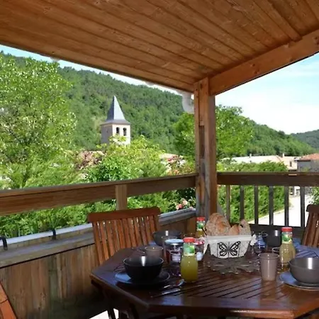 Camping La Mare Aux Fees Κάμπινγκ *